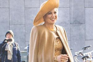 Königin Máxima auf dem Weg zum Stedelijk Museum