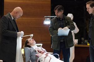 "Der Krimnalist": Bruno Schumann (Christian Berkel, l.) wundert sich über die merkwürdige Tatwaffe