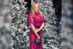 Sängerin Kylie Minogue glänzte auf der "Last Christmas"-Premiere in einer bodenlangen Blumenrobe