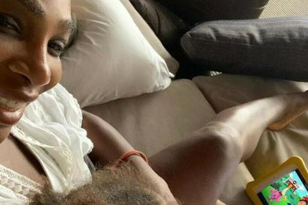 Serena Williams mit Töchterchen Olympia beim Zeitvertreib