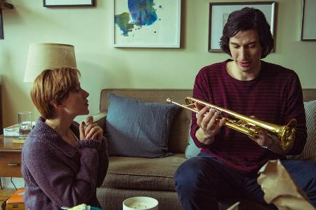 Schauspielerin Nicole (Scarlett Johansson) und Regisseur Charlie (Adam Driver) hadern zwischen Familie und Scheidung.