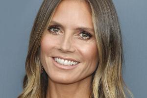 Ein zerrissenes Kleid ist kein Drama für Heidi Klum