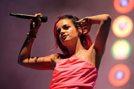 Lily Allen während eines Auftritts in Spanien