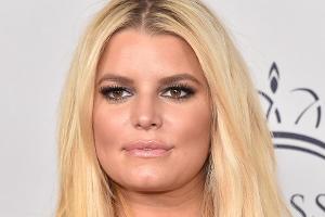 Jessica Simpson hat vor 3 Monaten ihr drittes Kind bekommen