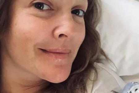 Drew Barrymore kuschelt mit ihren Haustieren