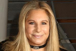 Nicht schüchtern: Barbra Streisand denkt über sich als britische Prinzessin nach