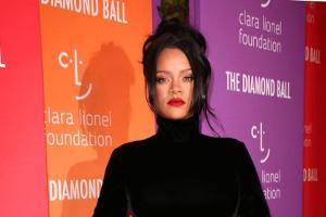 Rihanna: Sie ist auf ihrem "Diamond Ball" ein absoluter Hingucker