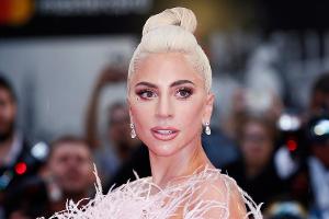 Fühlt sich erst mit Make-up als "Superheldin": Lady Gaga