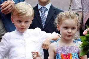 Zum alljährlichen monegassischen Picknick hatten sich die beiden Zwillinge Anfang September besonders herausgeputzt