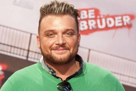 Menowin Fröhlich hat seine Freundin Senay Ak geheiratet