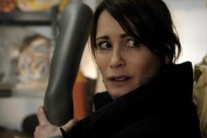 "Jenseits der Angst": Modedesignerin Lisa (Anja Kling) steckt in einer Krise