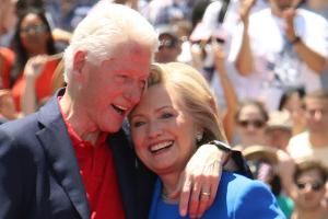 Hillary Clinton hat ihrem Mann Bill Clinton einen süßen Geburtstagsgruß gewidmet