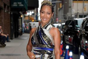Jada Pinkett Smith grinst in den Straßen von New York