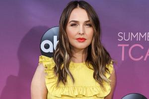 Camilla Luddington weiß alle Blicke auf sich zu ziehen