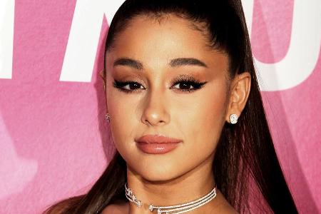 Ariana Grande bleibt ihrer Lieblingsfrisur seit Jahren treu