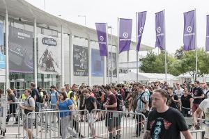 Gamescom 2018: Messebesucher stürmen die Ausstellungshallen