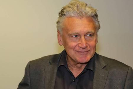 Rainhard Fendrich dementiert die Vaterschafts-Gerüchte.