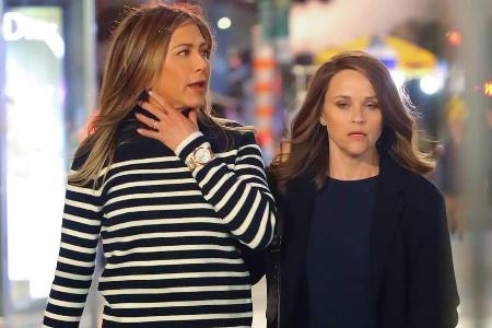 Jennifer Aniston und Reese Witherspoon bei den Dreharbeiten zu 