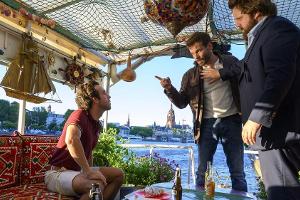 "Ein Fall für zwei: Adem": Benni (Antoine Monot, Jr., r.) und Leo (Wanja Mues, M.) nehmen sich den Jurastudent Domink (Linus...