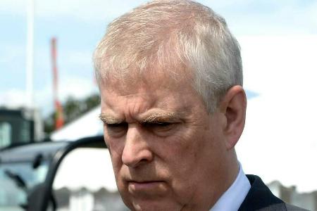 Prinz Andrew soll in den USA als Zeuge aussagen, fordern Anwälte