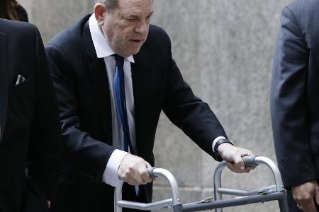 Harvey Weinstein beim Betreten des Gerichts in Manhattan