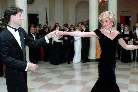 Diana trug das schulterfreie Kleid 1985 bei einer Einladung im Weißen Haus