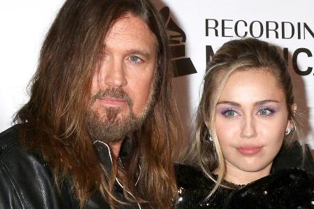 Musizieren gemeinsam: Billy Ray Cyrus und Tochter Miley