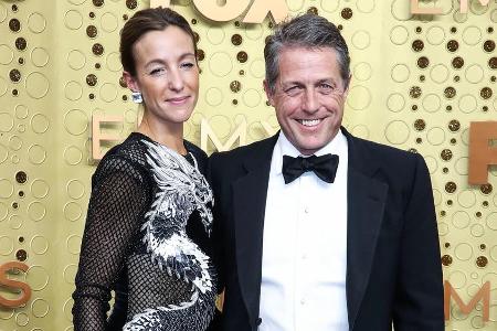 Hugh Grant und seine Frau Anna Eberstein bei der diesjährigen Emmy-Verleihung