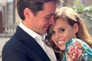 Prinzessin Beatrice und Edoardo Mapelli Mozzi auf ihrem Verlobungsfoto