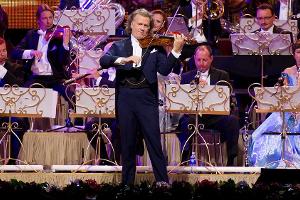 André Rieu gibt auf der Bühne alles