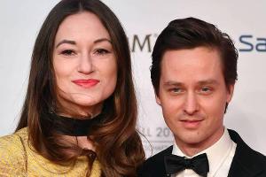 Tom Schilling und Annie Mosebach haben geheiratet