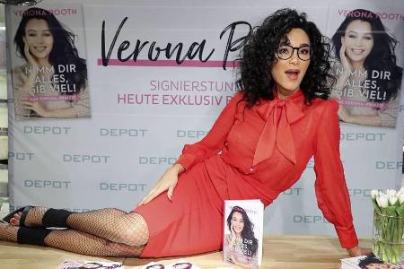 Verona Pooth mit ungewöhnlich wilder Frisur in München