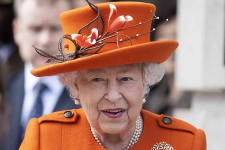 Queen Elizabeth II. tastet sich an die sozialen Netzwerke heran