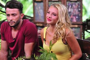 Domenico de Cicco und Dschungelkönigin Evelyn Burdecki bei "Ich bin ein Star - Holt mich hier raus! Das große Wiedersehen"