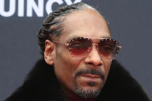Rapper Snoop Dogg hat ein Herz für Hunde
