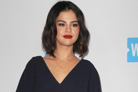 Selena Gomez auf einer Veranstaltung in Inglewood