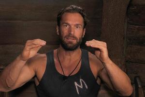 Bastian Yotta polarisierte im Dschungelcamp 2019