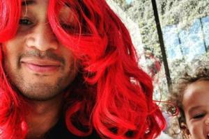 John Legend albert mit Tochter Luna herum