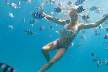 Macht sich gut im Wasser: Elsa Pataky