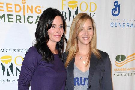 Immer wieder kreuzen sich die Wege von Courteney Cox (l.) und Lisa Kudrow