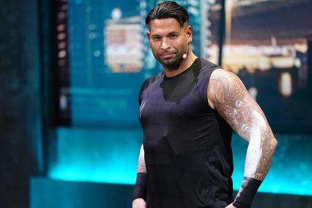 Tim Wiese tritt mit großem Selbstbewusstsein bei 