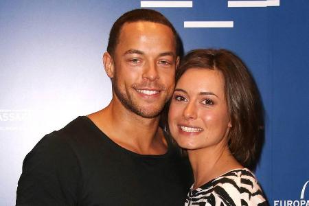 Andrej Mangold und Jennifer Lange in der Europa-Passage in Hamburg