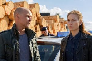 "Die Toten vom Bodensee: Stumpengang": Micha Oberländer (Matthias Koeberlin) und Hannah Zeiler (Nora Waldstätten)