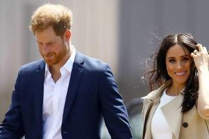 Während ganz England auf den Babynamen wettet, erkunden Harry und Meghan derzeit Australien.
