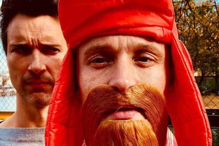 Matthias Schweighöfer und Florian David Fitz sind für jeden Spaß zu haben