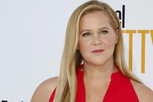 Amy Schumer und viele weitere US-Stars haben sich zu den Ergebnissen der Kongresswahlen geäußert.