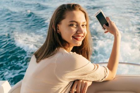 Es gibt Handys, von denen können normale Menschen nur träumen