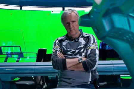 Regisseur James Cameron am Set von 