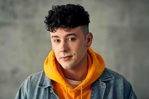 YouTuber CrispyRob steht auf simple Gerichte, die schnell zubereitet sind