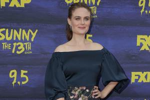 Emily Deschanel weiß, was gut aussieht